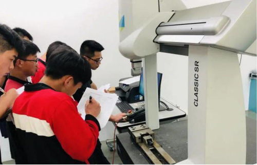 招生季丨智能制造 用“芯”控制，驅動智能裝備未來